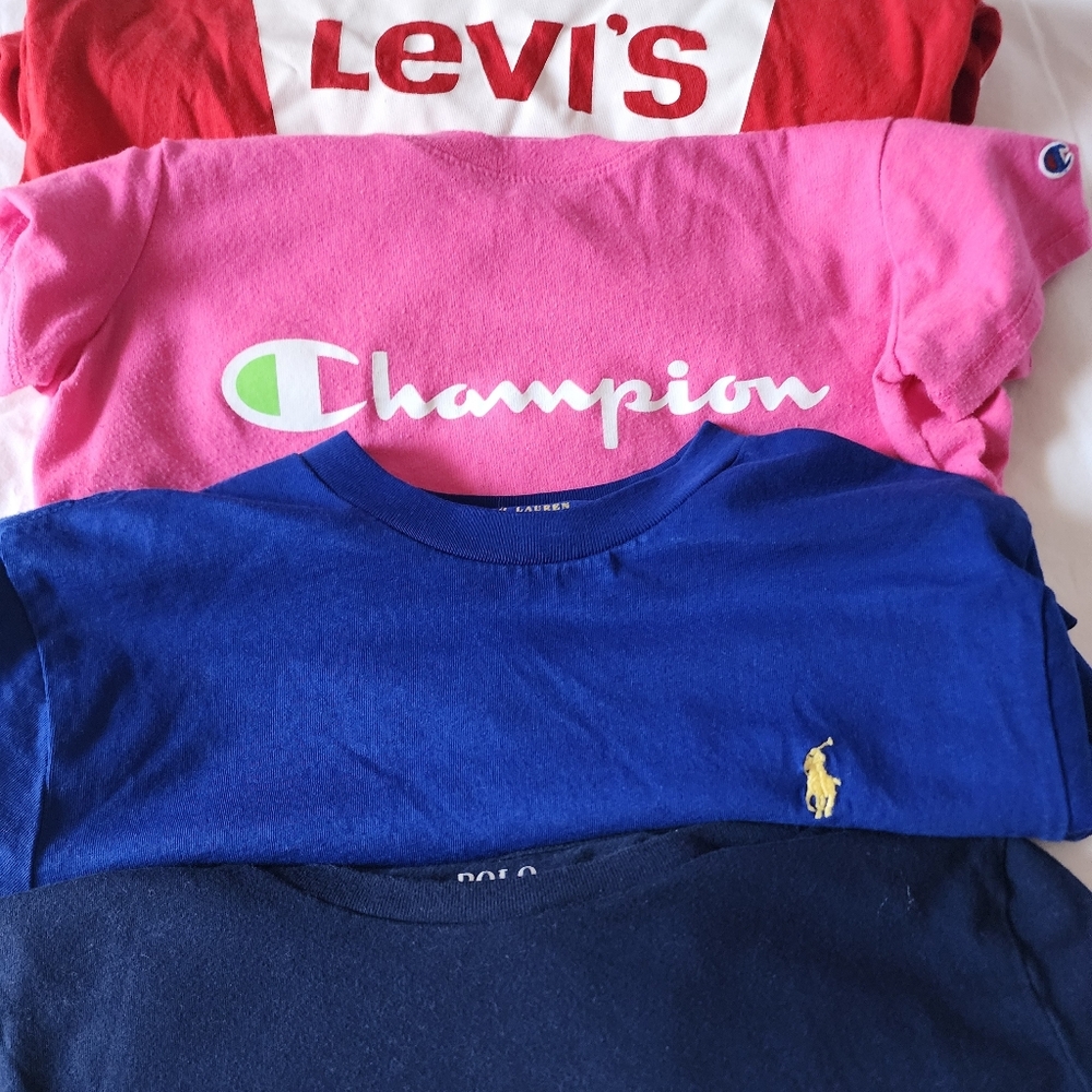 4 tops Polo, levis, champion shirts